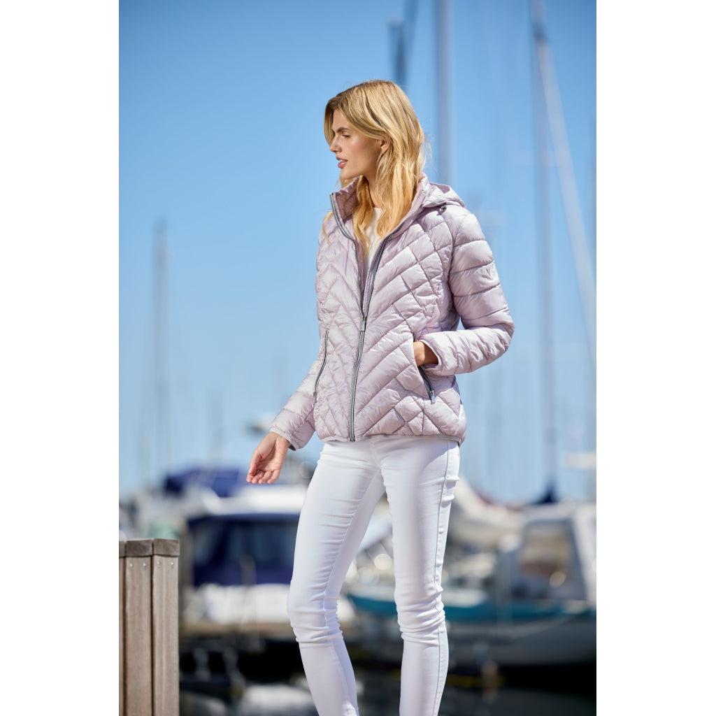 Junge Naja Kv. 62 37-Lavender