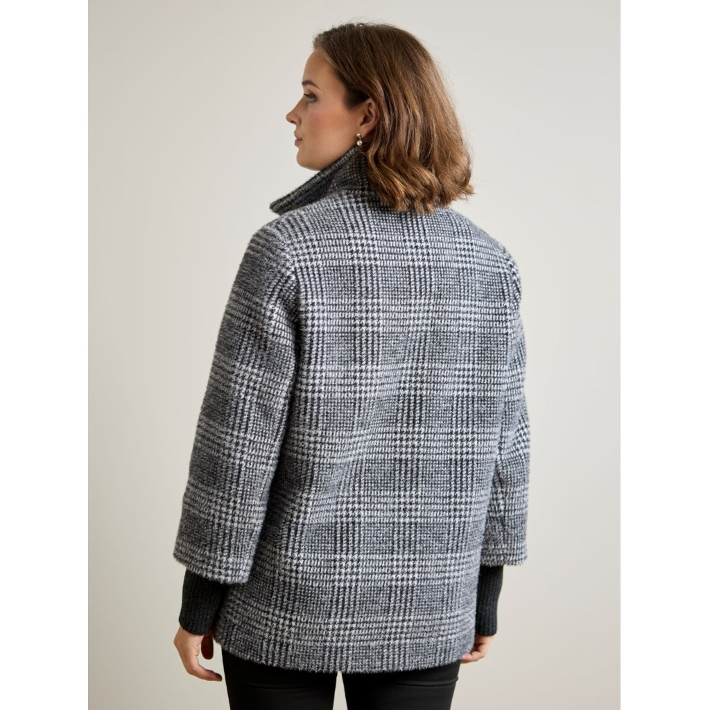 Junge Olga Kv. 12 90-Black