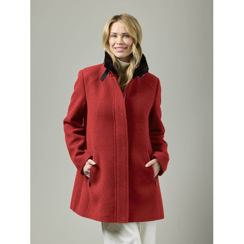 Junge Omega Kv. 15 30-Scarlet