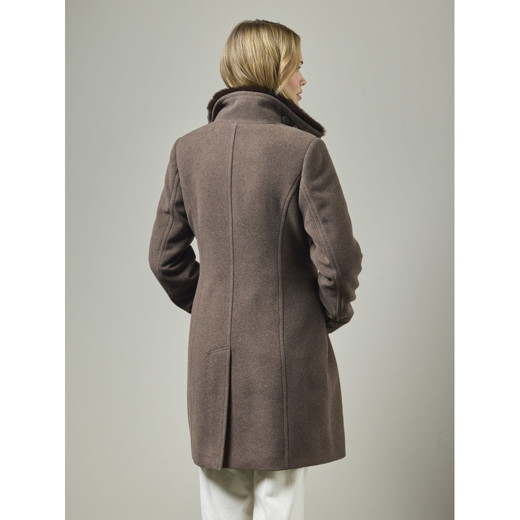 Junge Chanel Kv. 15 65-Deer
