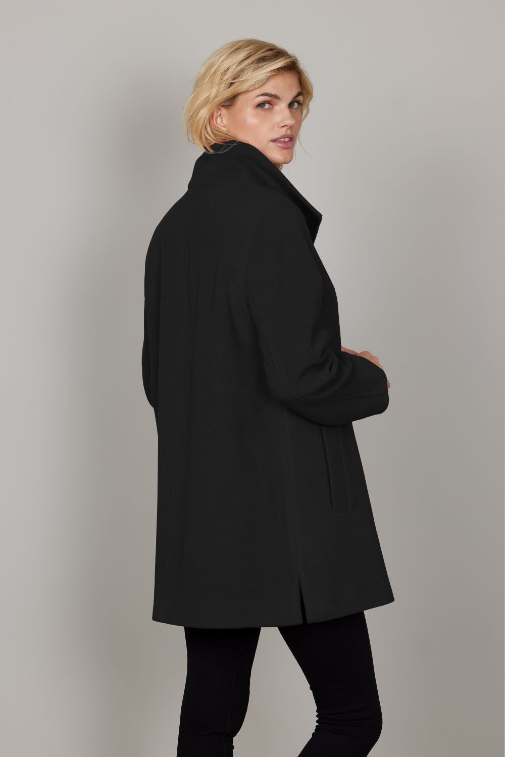 Junge Mille Kv. 15 90-Black