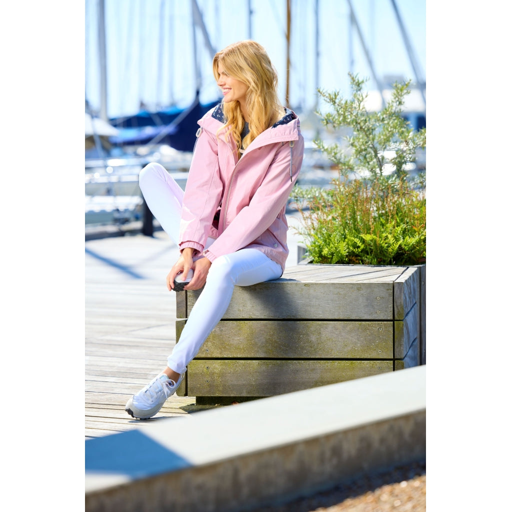 Junge Nolia Kv. 46 33-Rose