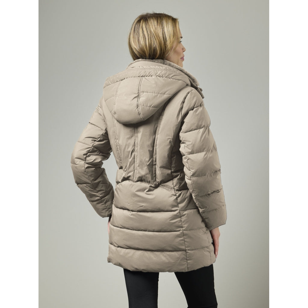 Junge Petra Kv. 67 13-Beige