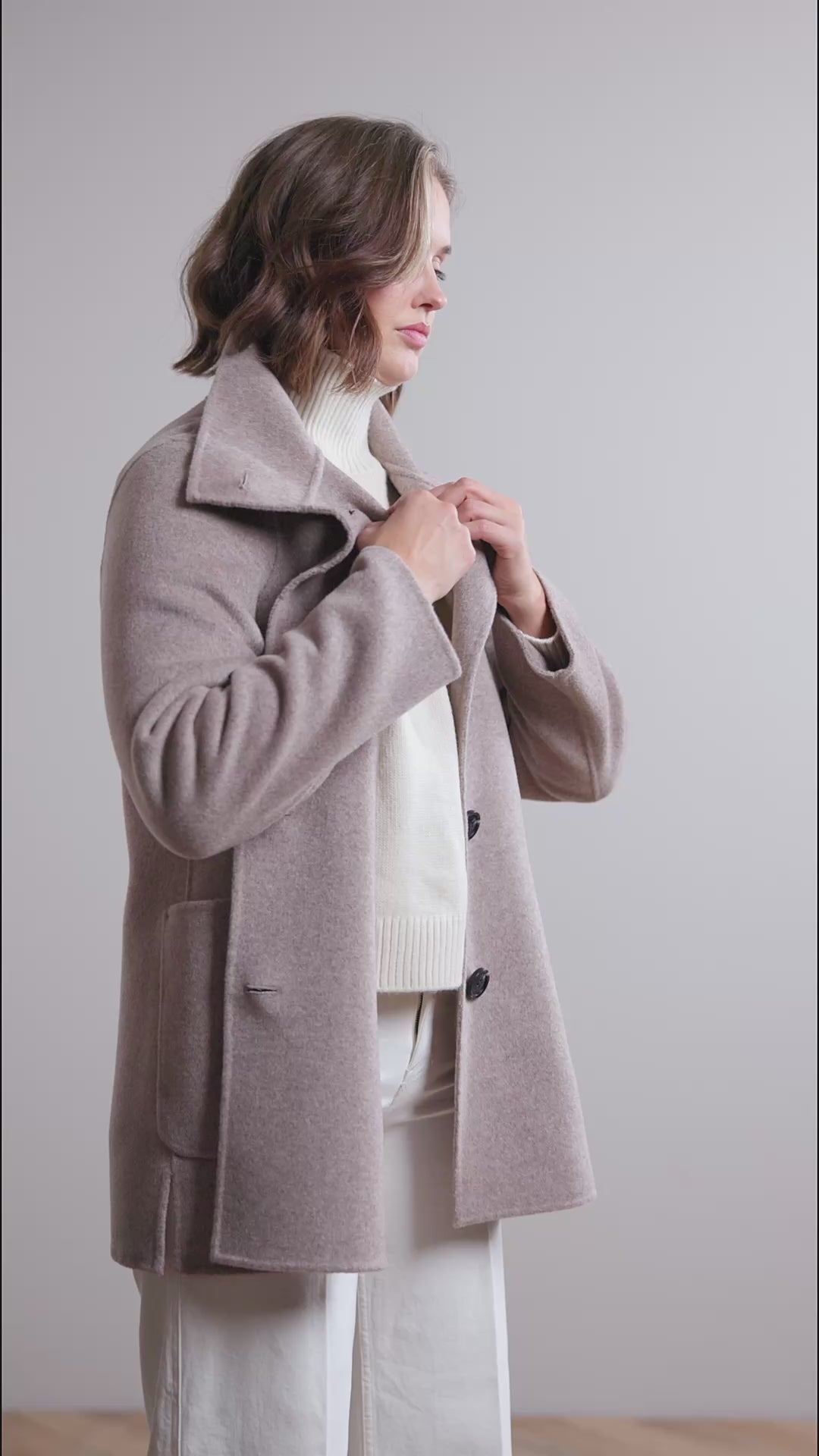 Junge Oline Kv. 10 63-Taupe